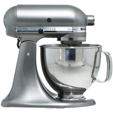 Kitchen Aid Küchenmaschine mit Gemüseschneideaufsatz Kitchen Aid Küchenmaschine mit Gemüseschneideaufsatz
