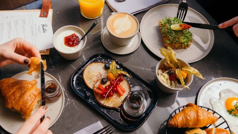 © Joachim Grothus, Patricia Parinejad & Kai Knörzer © Joachim Grothus, Patricia Parinejad & Kai Knörzer