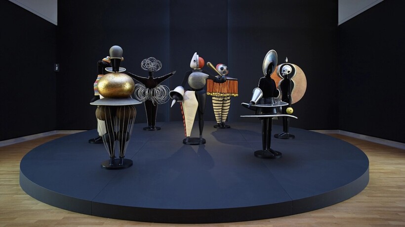Oskar Schlemmer, „Das Triadische Ballett", 1922, Staatsgalerie Stuttgart, Leihgabe Freunde der Staatsgalerie Stuttgart e.V. seit 1979, © Staatsgalerie Stuttgart